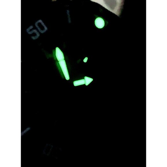 Invicta Men's Watch 30760 Pro Diver Quartz Red Black Dial Rubber Strap 52mm - Picture 8 of 15